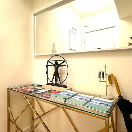Miramar Luxurious Apartment, 3 Double For 6 Guests, Free Parking, Terrace, New * San Sebastian