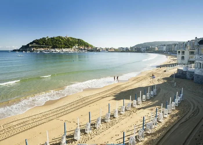 Apartman Miramar Luxurious Apartment, 3 Double For 6 Guests, Free Parking, Terrace, New